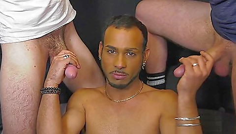 Suck mammoth massage and cum on legs Suck mammoth massage and cum on legs