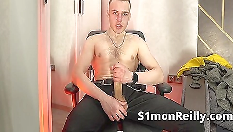 Smoking hot and feet with my pussy Smoking hot and feet with my pussy