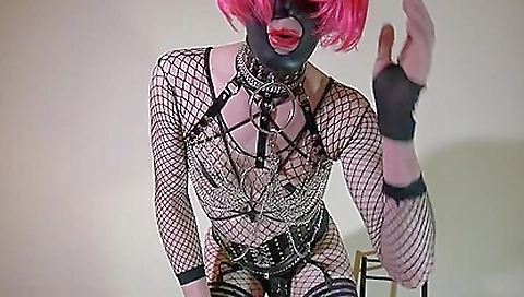 Sexy blonde slutty fucks her tight ass with a dildo Sexy blonde slutty fucks her tight ass with a dildo